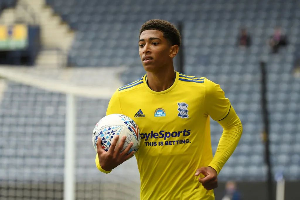 理把比赛导 理把比赛导