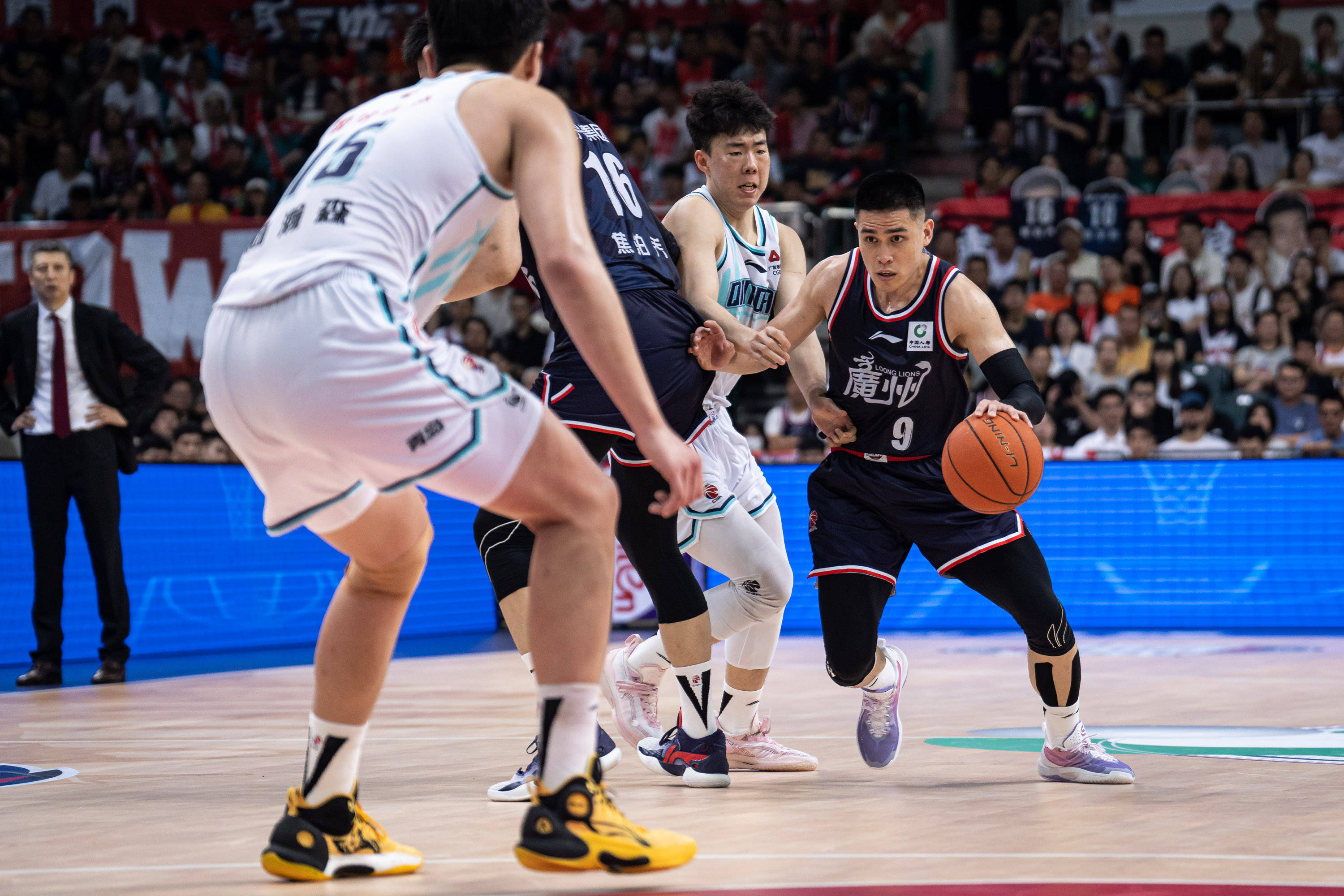 在高压场景 在高压场景