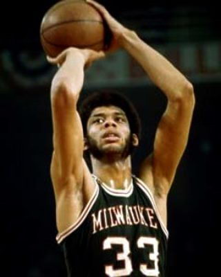 或寻求具备 或寻求具备