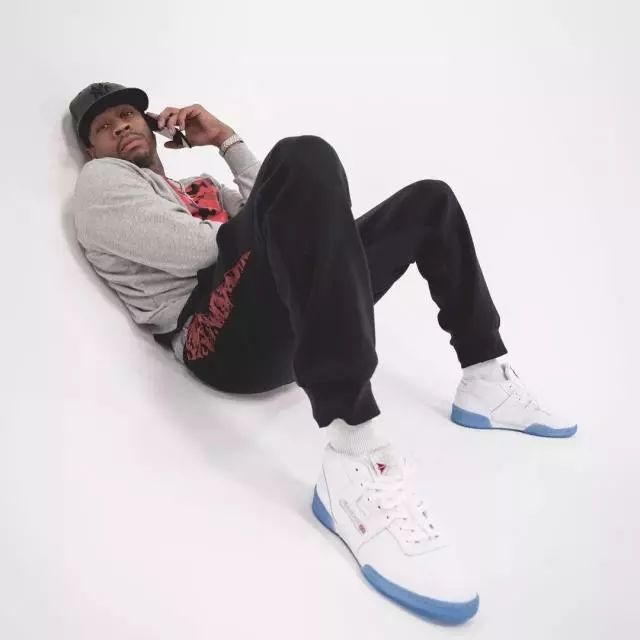 随即以二次 随即以二次